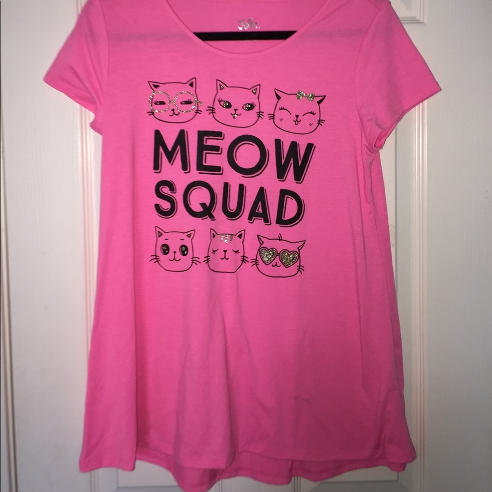 👑🦋🍬a girls t-shirt